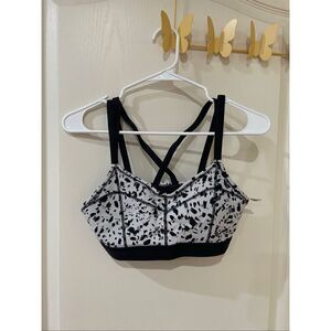 Athleta pullover sports bra size small
